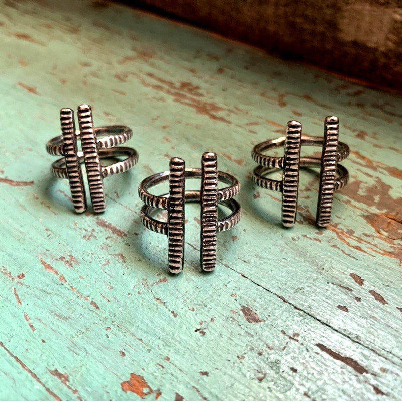 Relic Ring (Double Vertical Bars, adjustable)