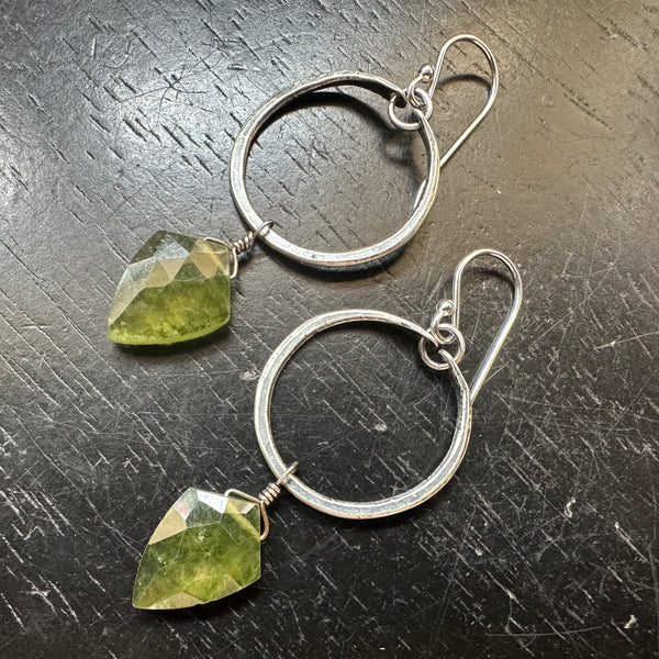 NEW! Faceted SHIELD-SHAPED PROTECTIVE PERIDOTS in Tiny Silver Hoops- Only 2 pairs available!