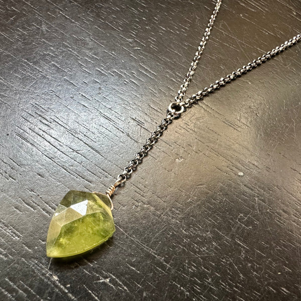 NEW! Faceted SHIELD-SHAPED PROTECTIVE PERIDOT Sterling Silver "Y" Necklace