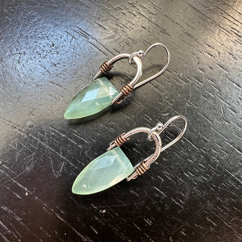 Tiny Silver Taliswoman Earrings with Peruvian Opals Spear Briolettes