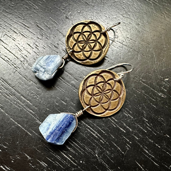 Seed of Life Earrings - Brass with Kyanites