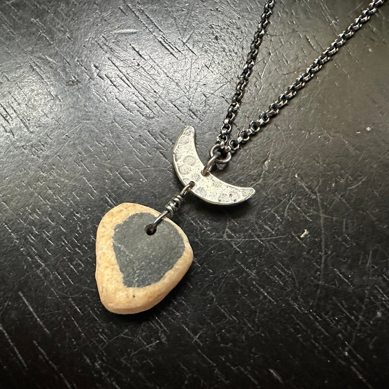 VERMONT ROCKS! NEW #3 "WISHING STONE" SILVER CRESCENT MOON NECKLACE, OOAK #3