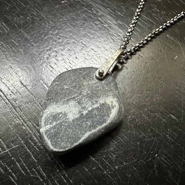 VERMONT ROCKS! NEW #2 "WISHING STONE" SILVER TALISWOMAN NECKLACE, OOAK #2