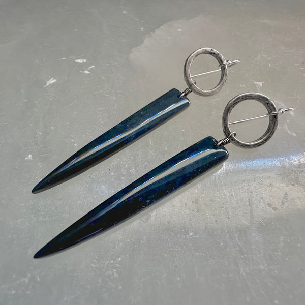 NEW! #1 MIDNIGHT / DK BLUE Bookmatched ONYX Spear dangles, Silver Forged Rings OOAK #1