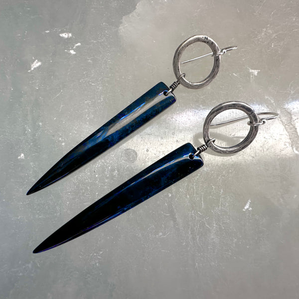NEW! #1 MIDNIGHT / DK BLUE Bookmatched ONYX Spear dangles, Silver Forged Rings OOAK #1