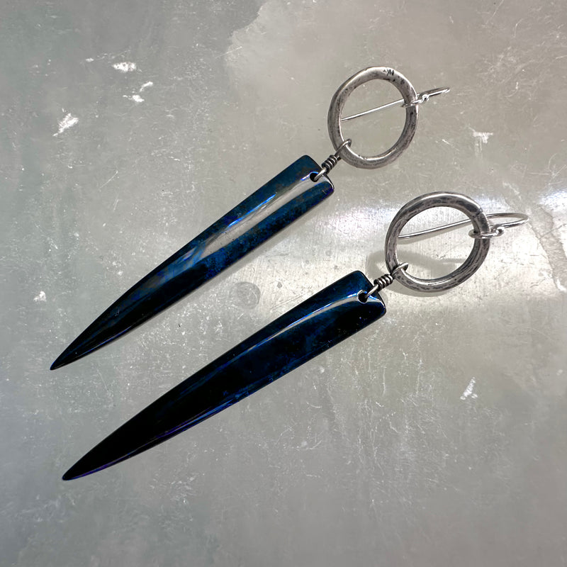 NEW! #1 MIDNIGHT / DK BLUE Bookmatched ONYX Spear dangles, Silver Forged Rings OOAK #1