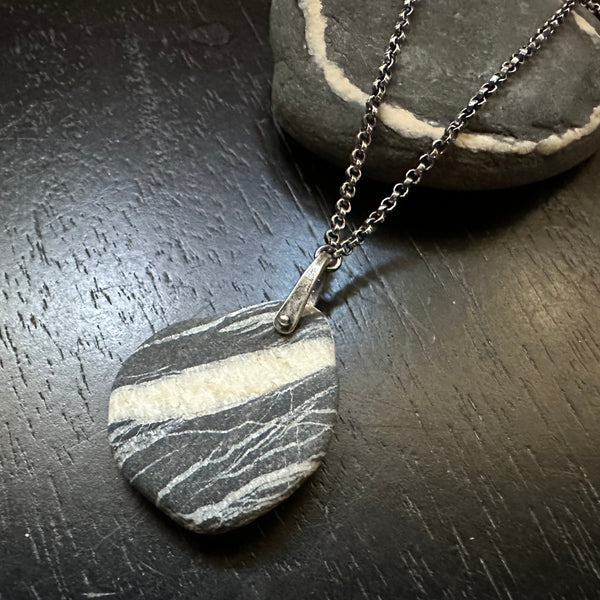 VERMONT ROCKS! "WISHING STONE" TINY SILVER TALISWOMAN, OOAK #12