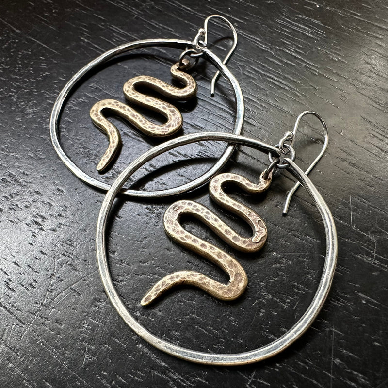 Medium Snake Hoops