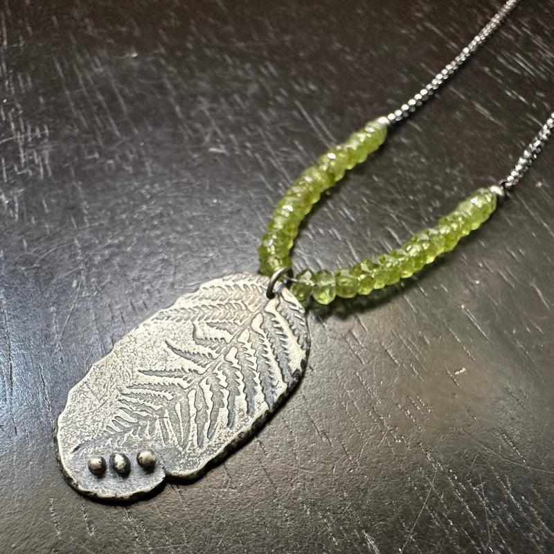 Sterling Silver Fern with 3 dots Medallion with Peridots Necklace!