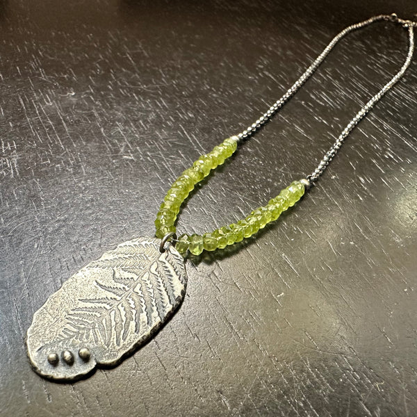 Sterling Silver Fern with 3 dots Medallion with Peridots Necklace!