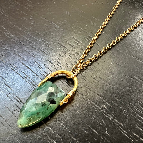Emerald Faceted Spear Briolette Taliswoman, 24K GOLD NECKLACE