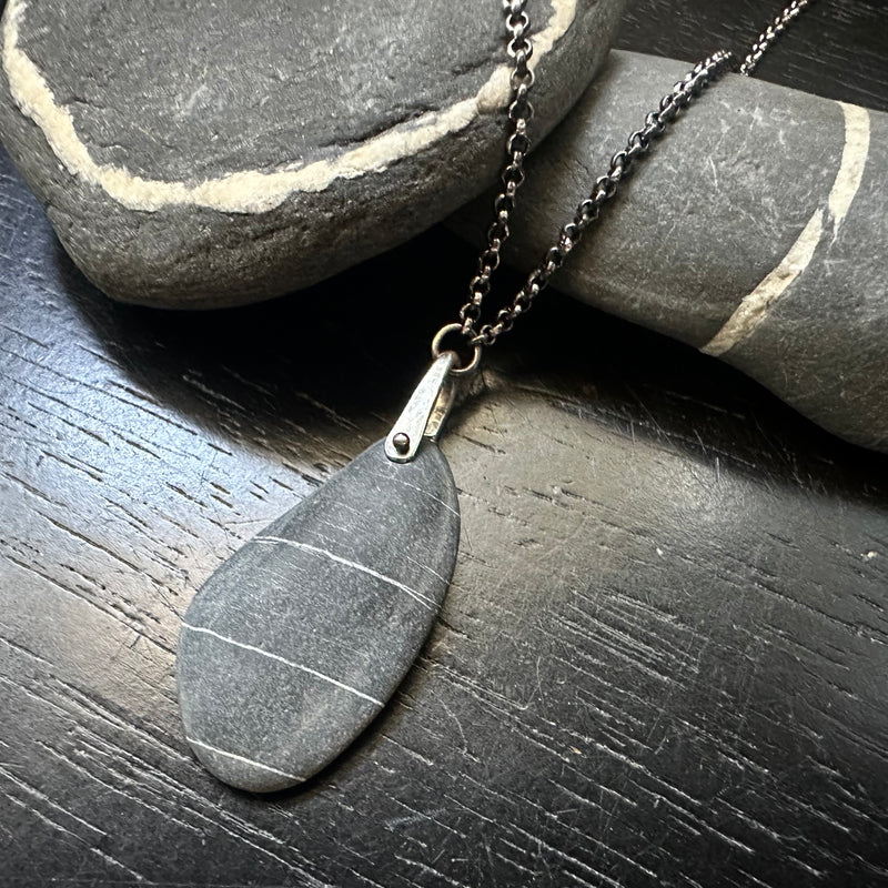 VERMONT ROCKS! "WISHING STONE" TINY SILVER TALISWOMAN, #18