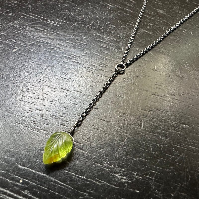 NEW! Beautiful PERIDOT CARVED LEAF/Sterling Silver Necklace