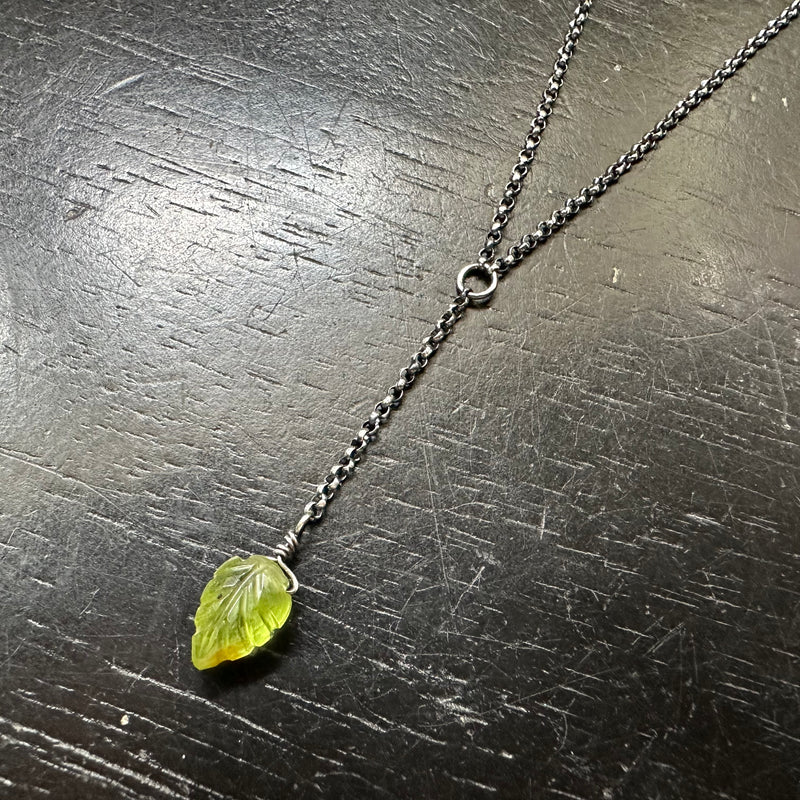 NEW! Beautiful PERIDOT CARVED LEAF/Sterling Silver Necklace
