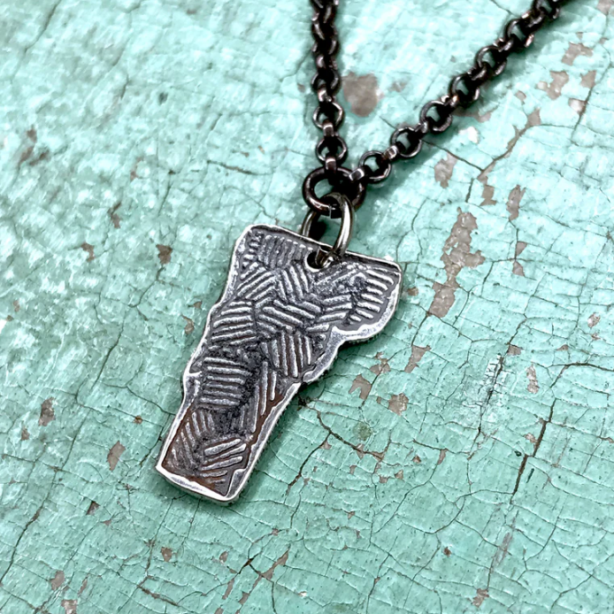 Tiny Vermont Pendant Necklace - 2 Metal Options