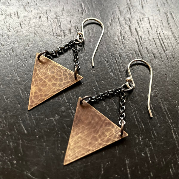 RAW KAHN! Hammered Brass Triangle with Chains Earrings