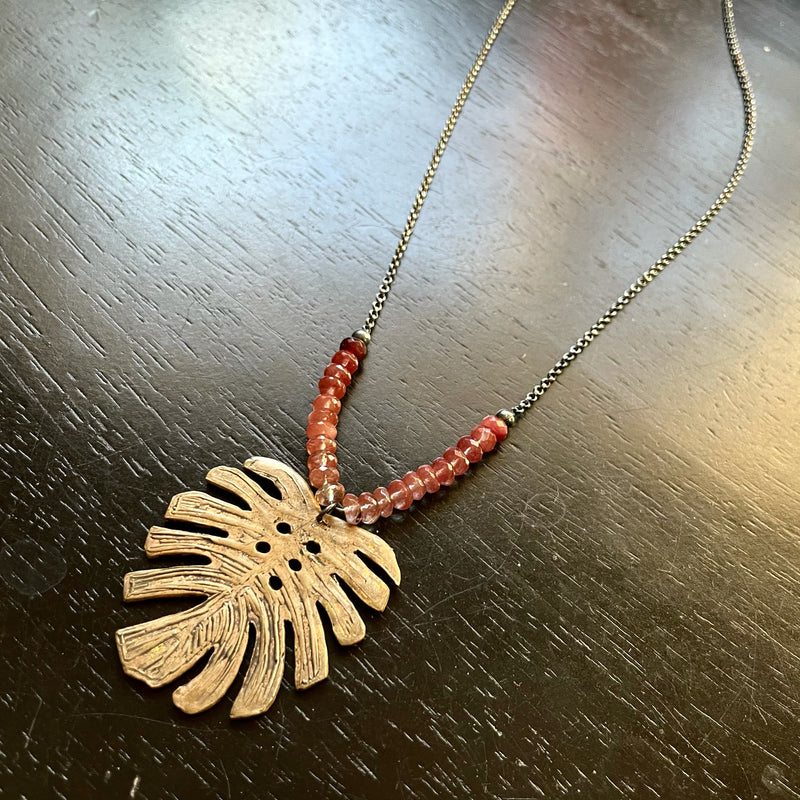 XL Monstera PENDANT with Andesine