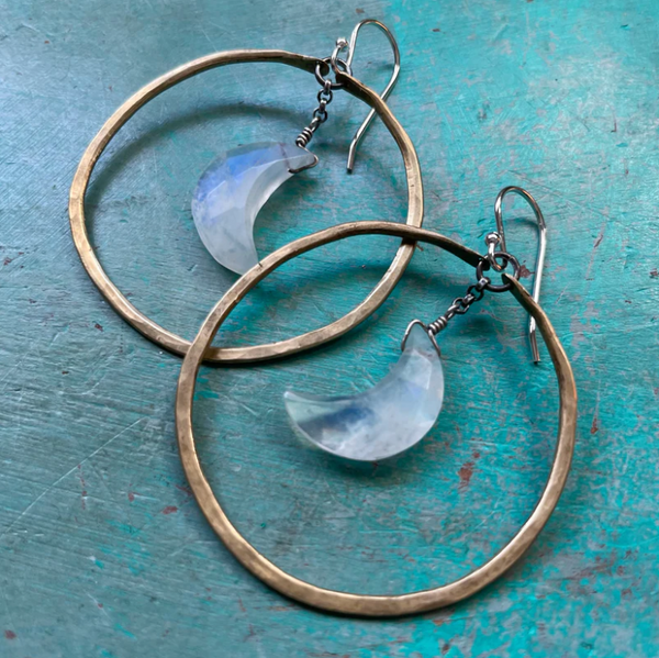 INCREDIBLE FACETED CRESCENT MOONS IN MEDIUM BRASS HOOPS - 8 CRYSTAL OPTIONS