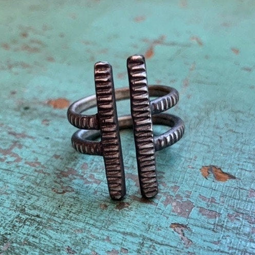 Relic Ring (Double Vertical Bars, adjustable)